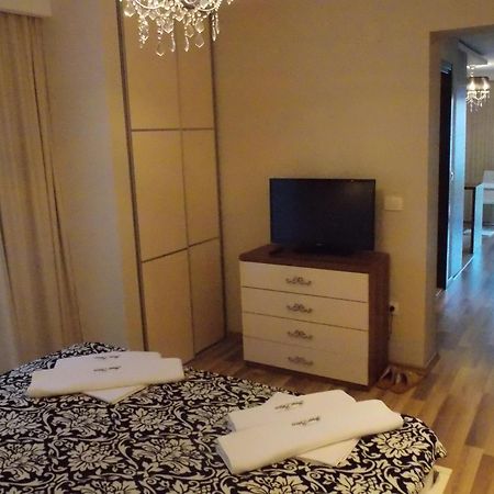 Apartments And Rooms Grand Palazzo Μπούντβα Εξωτερικό φωτογραφία