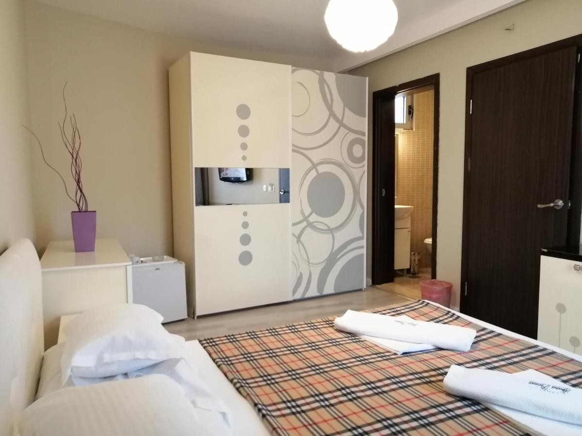 Apartments And Rooms Grand Palazzo Μπούντβα Εξωτερικό φωτογραφία