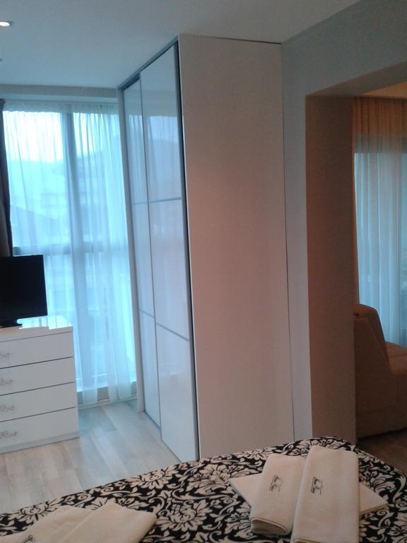 Apartments And Rooms Grand Palazzo Μπούντβα Δωμάτιο φωτογραφία